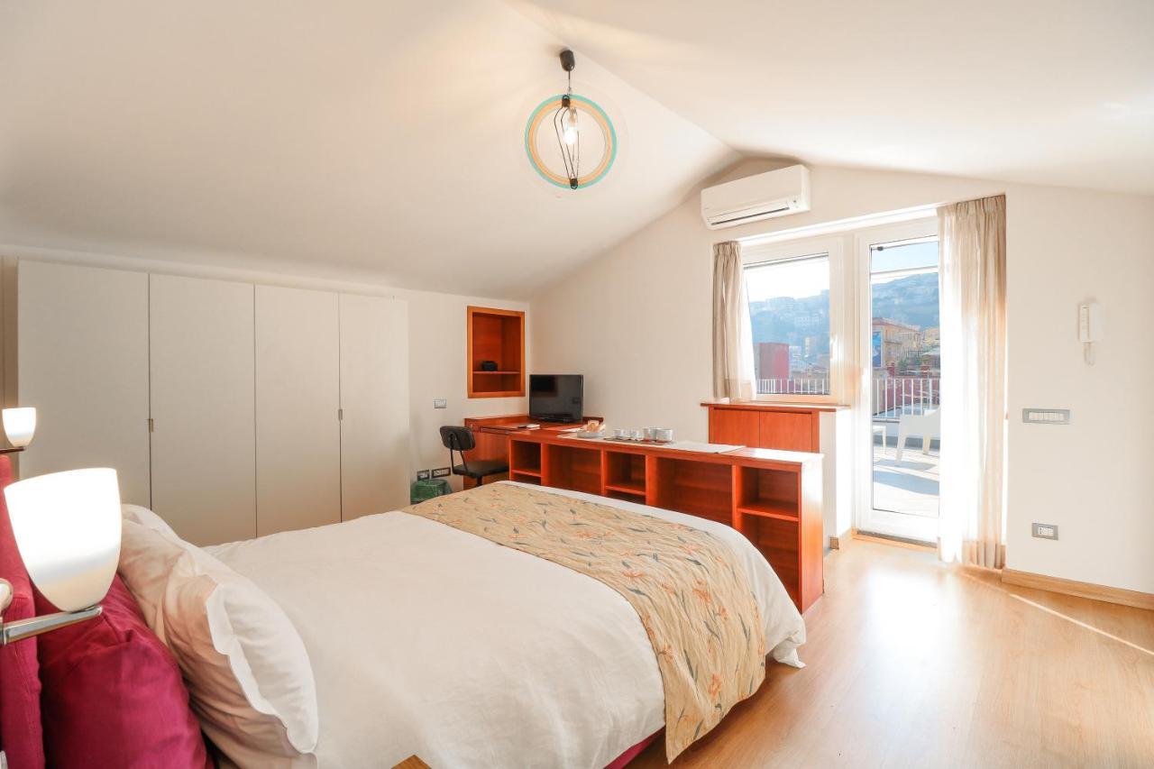 Terrazze Del Lungomare Bed and Breakfast Νάπολη Εξωτερικό φωτογραφία